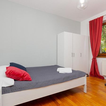 Holiday House Cinema Experience Warsaw Michalowice By Renters Villa Екстериор снимка