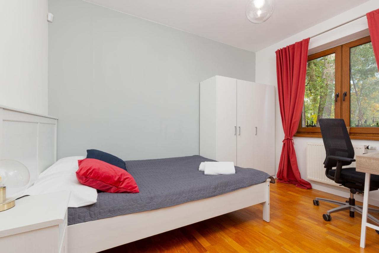 Holiday House Cinema Experience Warsaw Michalowice By Renters Villa Екстериор снимка