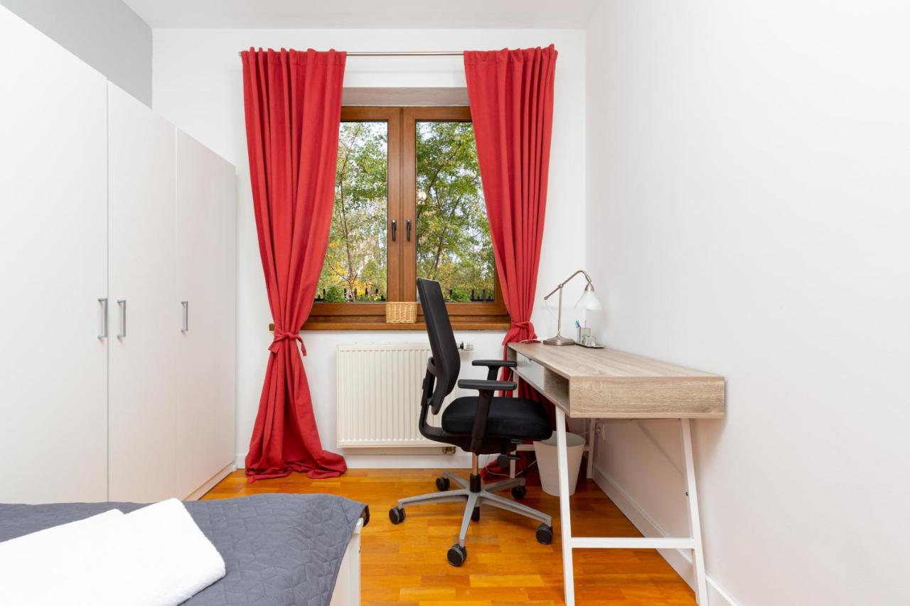 Holiday House Cinema Experience Warsaw Michalowice By Renters Villa Екстериор снимка